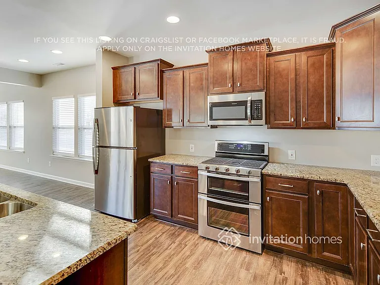 3604 Moorhen Dr — Photo 5