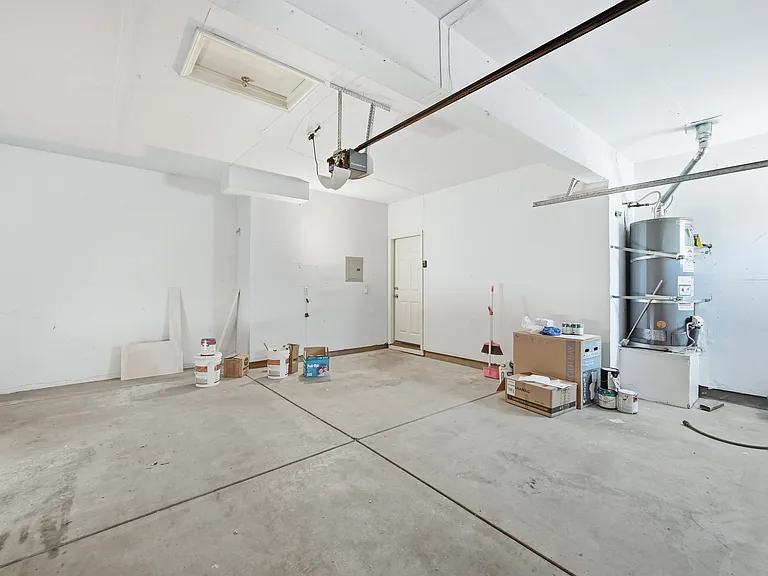 3779 Armour Ct — Photo 30