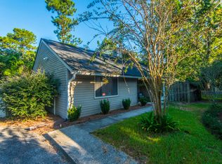 1126 Daffodil Ln, Mount Pleasant, SC 29464