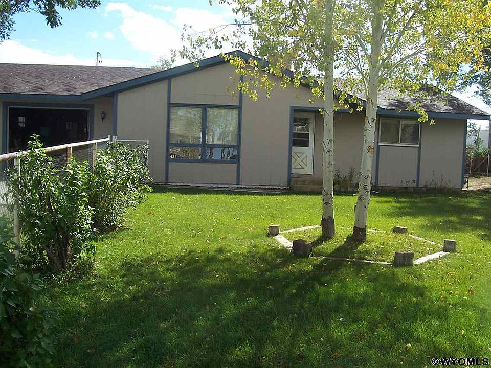 1st image of 295 Gannett Dr