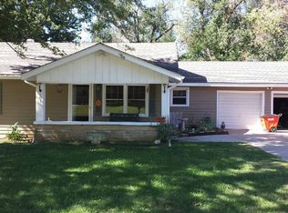 101 S Greenwood St, Eureka, KS 67045