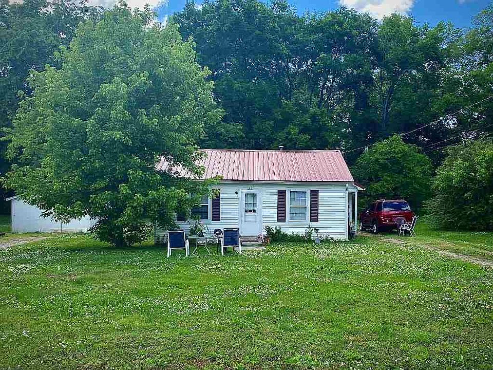 1st image of 1627 Sharon Dr