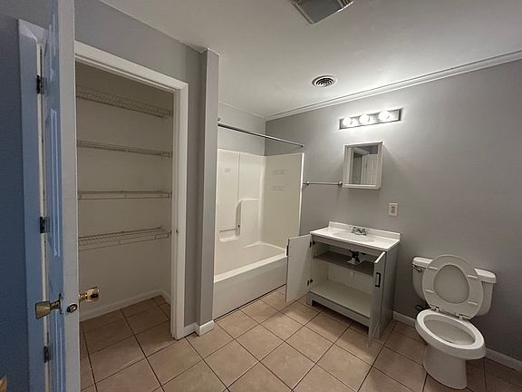 3rd image of 106 Project Rd #12