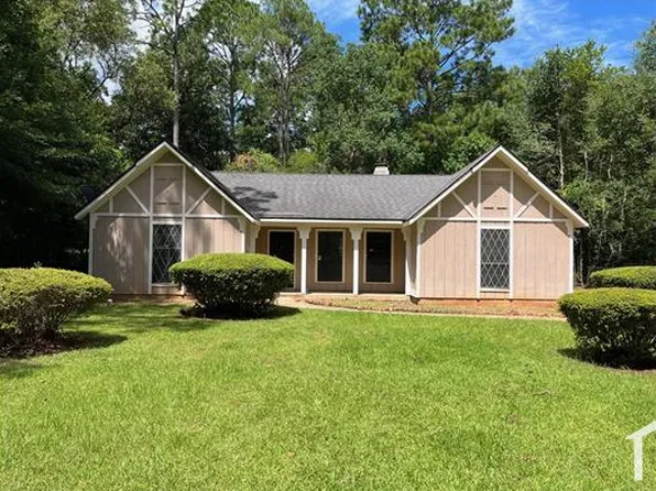 1463 Roderick Rd, Mobile, AL 36618