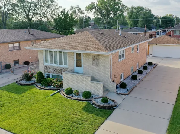 6421 W 84th Pl, Burbank, IL 60459