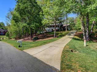 176 Glenwood Rd, Eden, NC 27288