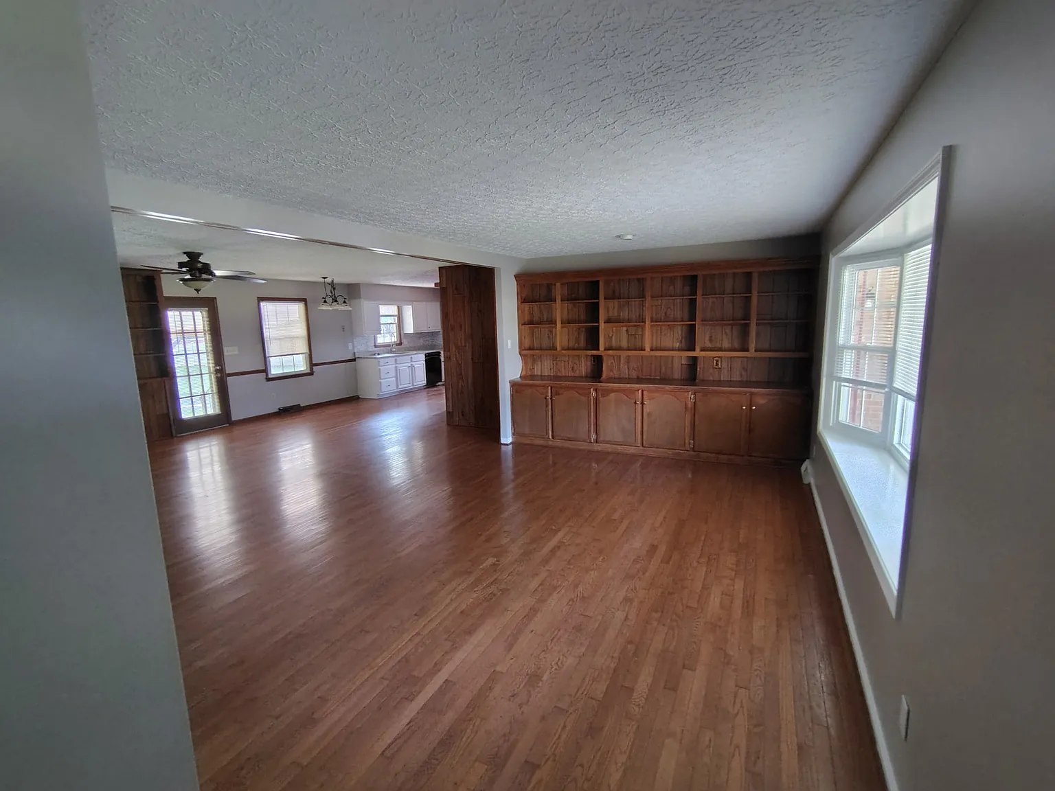 3 bed, 1659 sqft, $1,795 — Photo 4