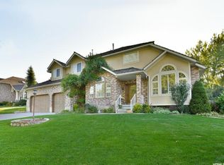 7938 S English Oaks Cv, Sandy, UT 84093