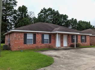 1115 Howell Rd APT L, Purvis, MS 39475