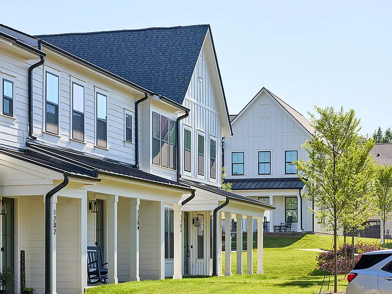 HARMON Jefferson Village by Crescent Communities — Photo 33