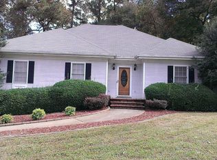 646 Singley Dr, Lawrenceville, GA 30044