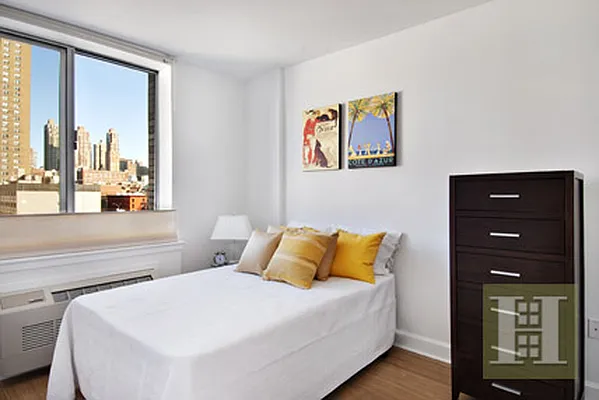 Sold by Halstead Real Estate | media 2