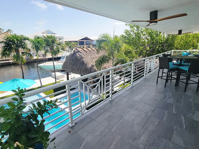 N Coconut Palm Blvd — Photo 28
