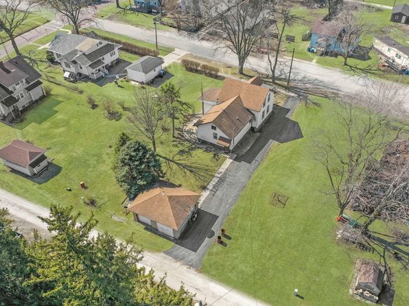 619 Lincoln St, Minonk, IL 61760