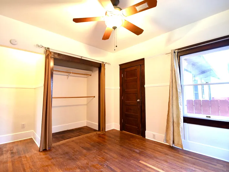 4857 Kansas St — Photo 5