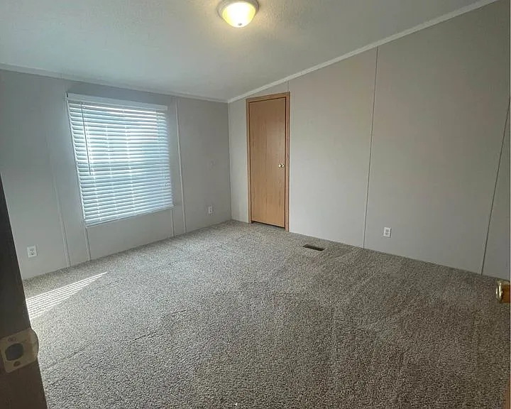 Oakridge Estates — Photo 24