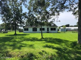 1010 Ray Ln, Breaux Bridge, LA 70517