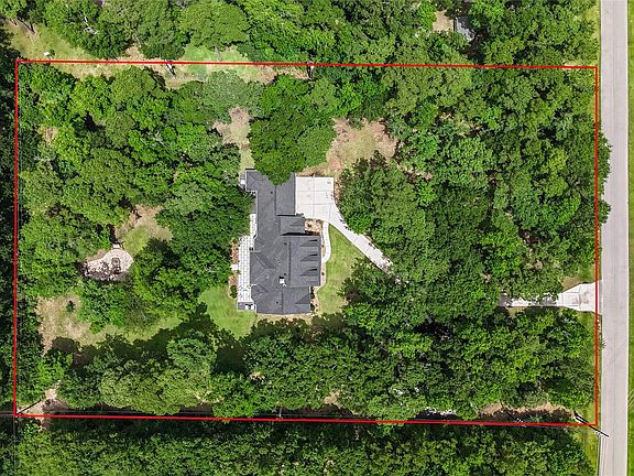 2nd image of 16812 Mustang Trail Dr