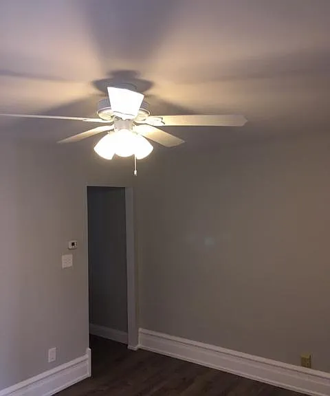 228 Adrain St — Photo 10