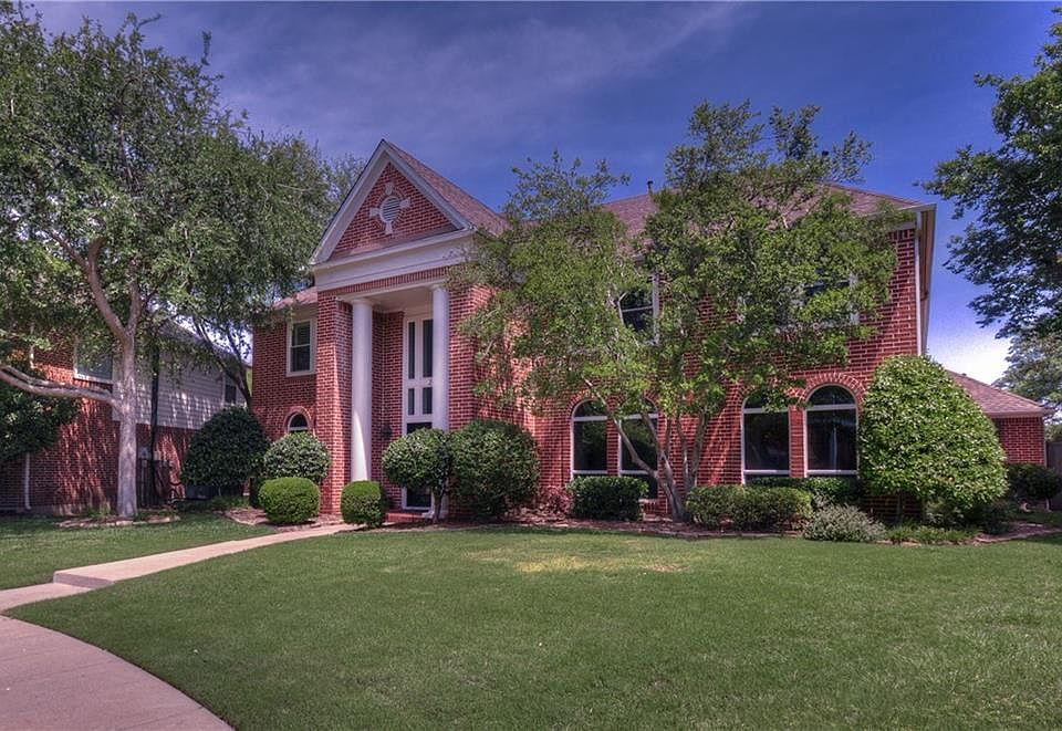 1st image of 2901 Shadywood Ln