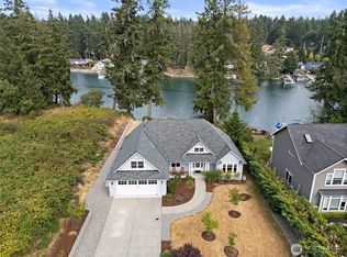 8613 89th Ave NW, Gig Harbor, WA