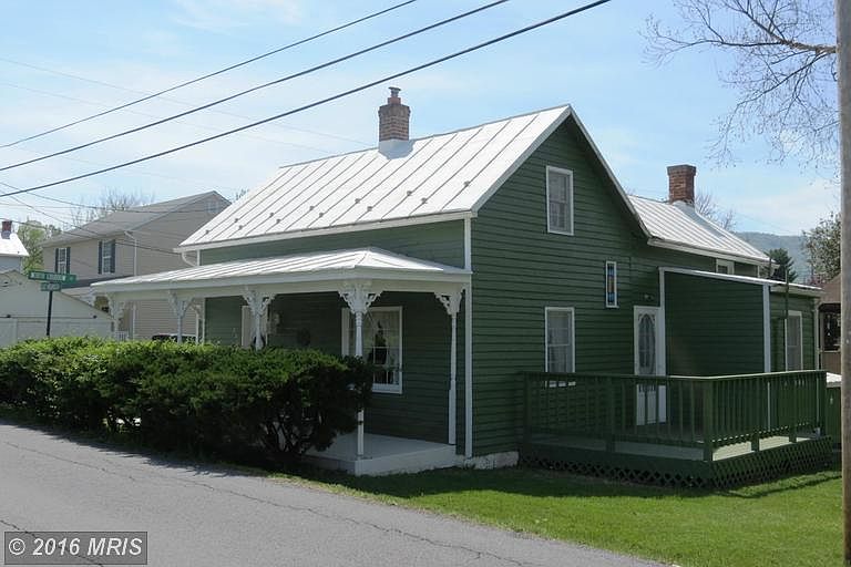 1st image of 886 E Washington St