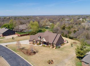 1701 Duxsford Ct, Edmond, OK 73034