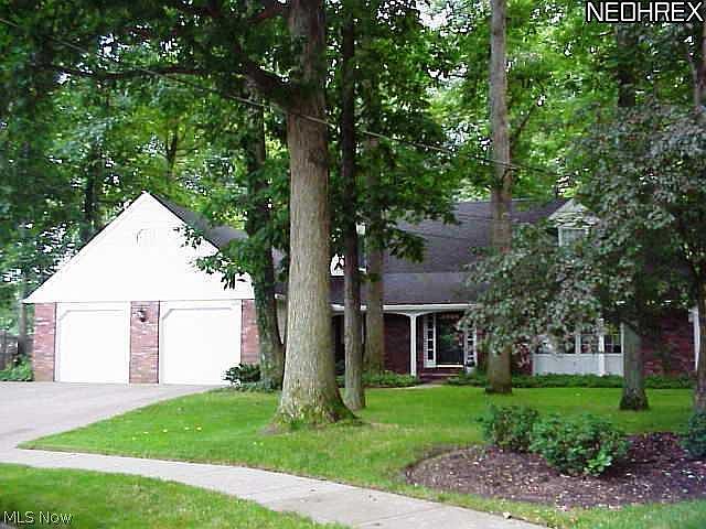 1st image of 126 Briar Lake Dr