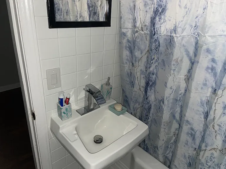 1001 Rue Max St — Photo 27