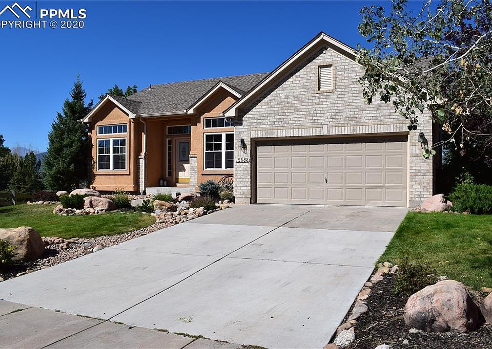 2nd image of 15688 Agate Creek Dr