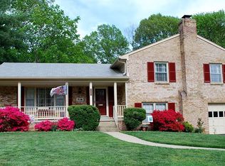 7609 Range Rd, Alexandria, VA 22306