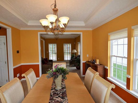 3rd image of 1748 Amberwood Way