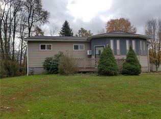 290 Glade Run Rd, Carmichaels, PA 15320