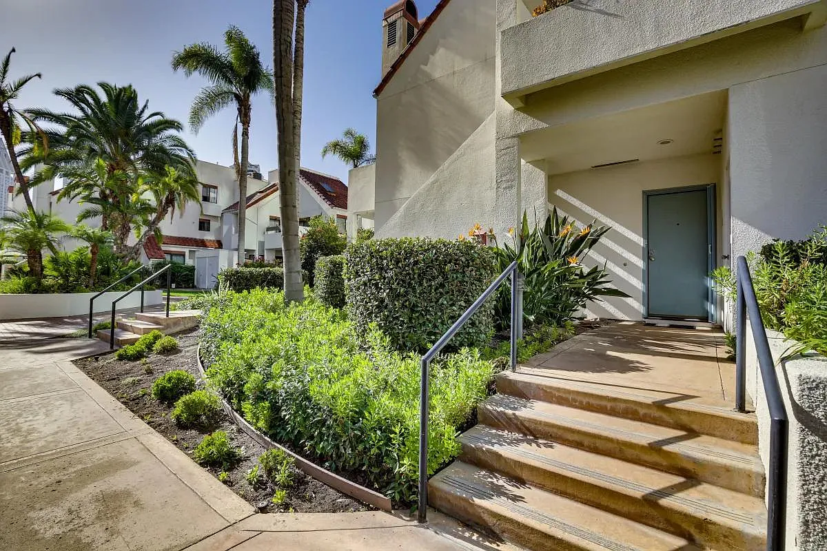 701 Kettner Blvd — Photo 2