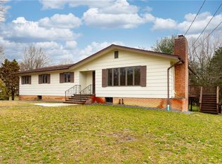 104 Kelly Rd, Red Hook, NY 12571