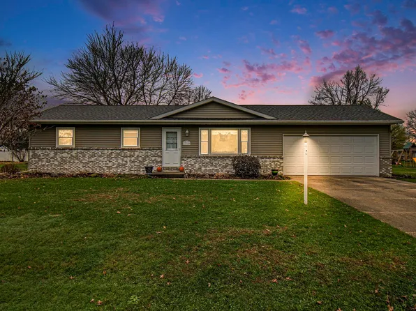 27350 Bittersweet Ln, Elkhart, IN 46514