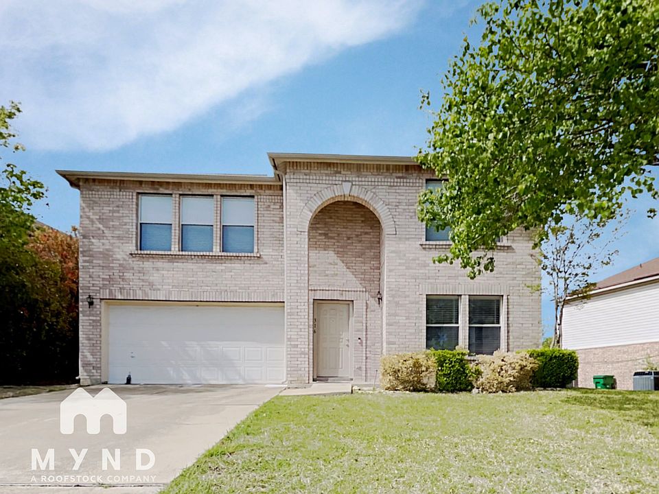 1st image of 316 Willow Oak Dr