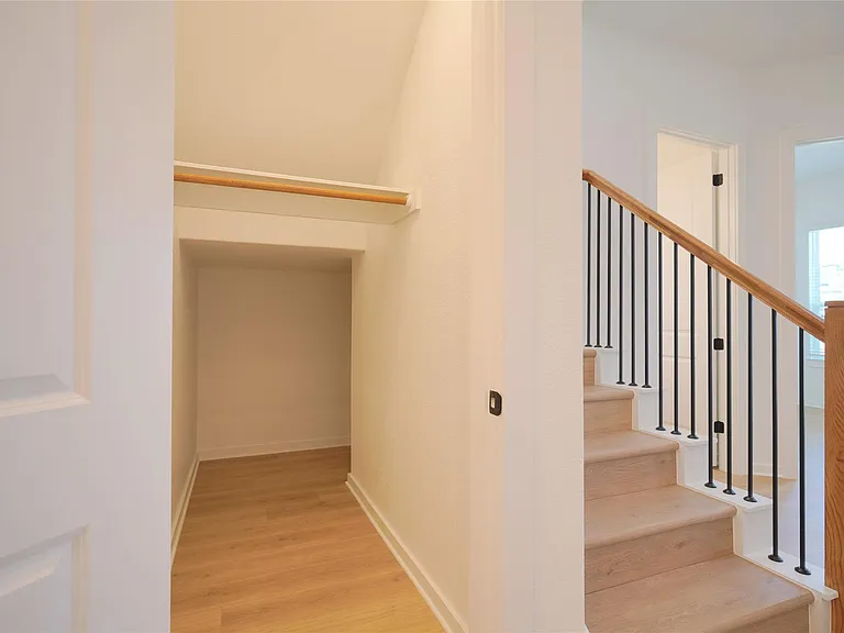 1250 N Roger Hanks Pkwy — Photo 16