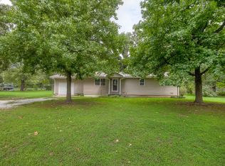 4212 Douglas Fir Rd, Joplin, MO 64804