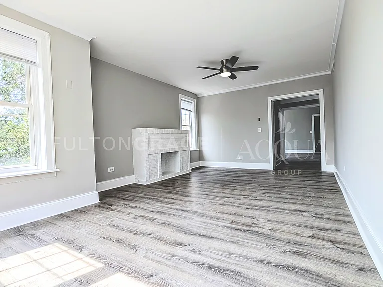 6300 N Oakley Ave #3 — Photo 5