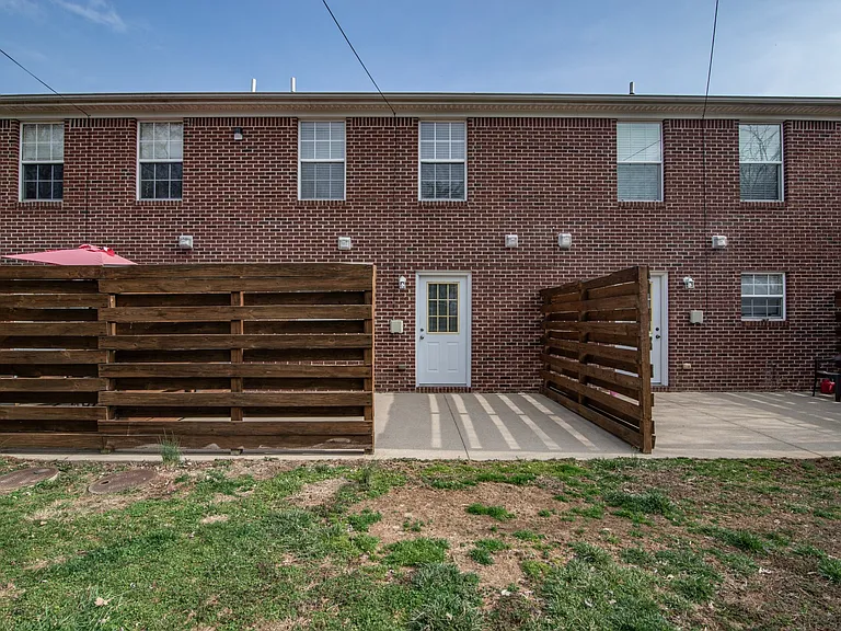 Kimball Dr — Photo 4