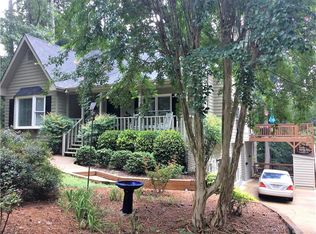 620 Hickory Creek Ln, Woodstock, GA 30188