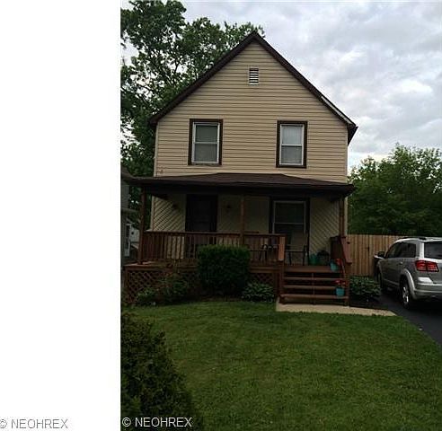 1st image of 40 Blaine St
