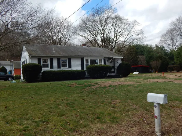 20 Belmont Avenue, Deep River, CT 06417
