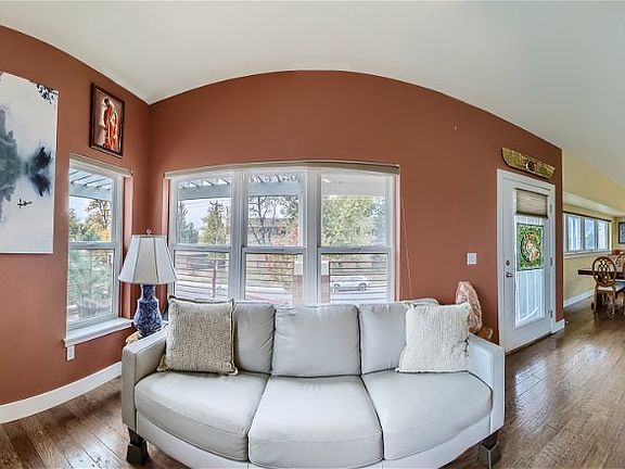 1225 Cedar Ave - Web Quality - 003 - 07 Living Room Pano_10302023