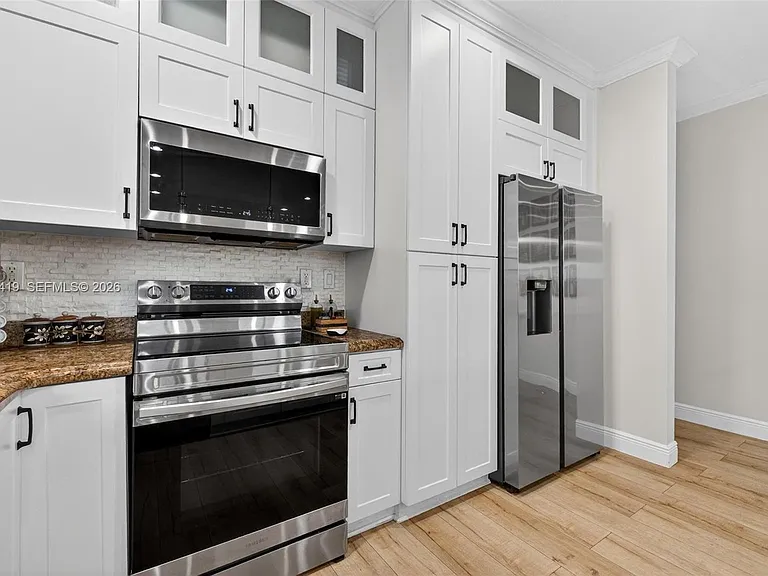 15874 SW 138th Ter — Photo 14