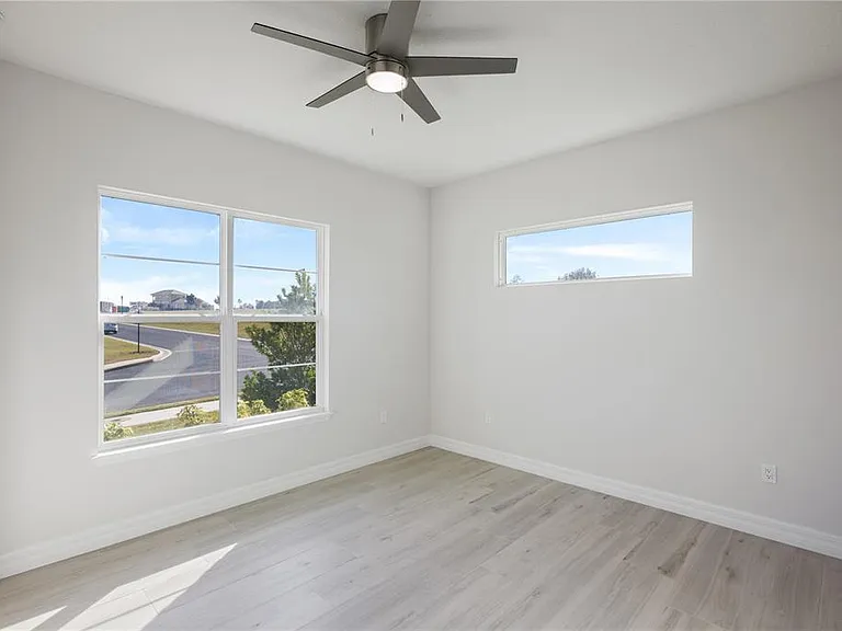 208 Snowy Orchid Way — Photo 28