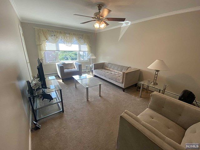 1st image of 22 Dahnerts Park Ln #2