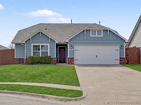 2nd image of 3425 E Plymouth Pl