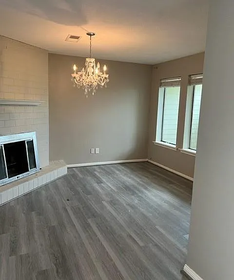 2458 Country Club Dr — Photo 25